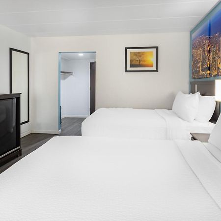 Days Inn By Wyndham Livonia Canton Detroit Kamer foto